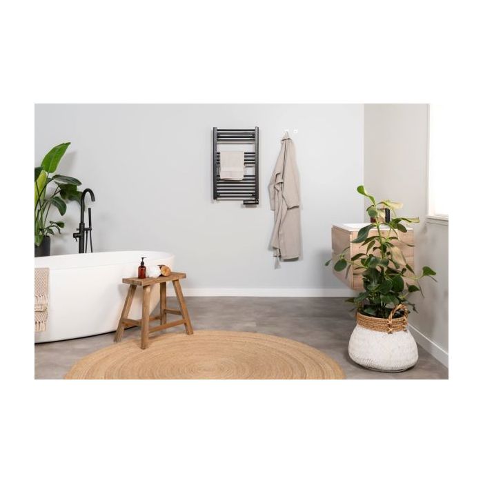 Eurom Sani Towel 750 - zwart